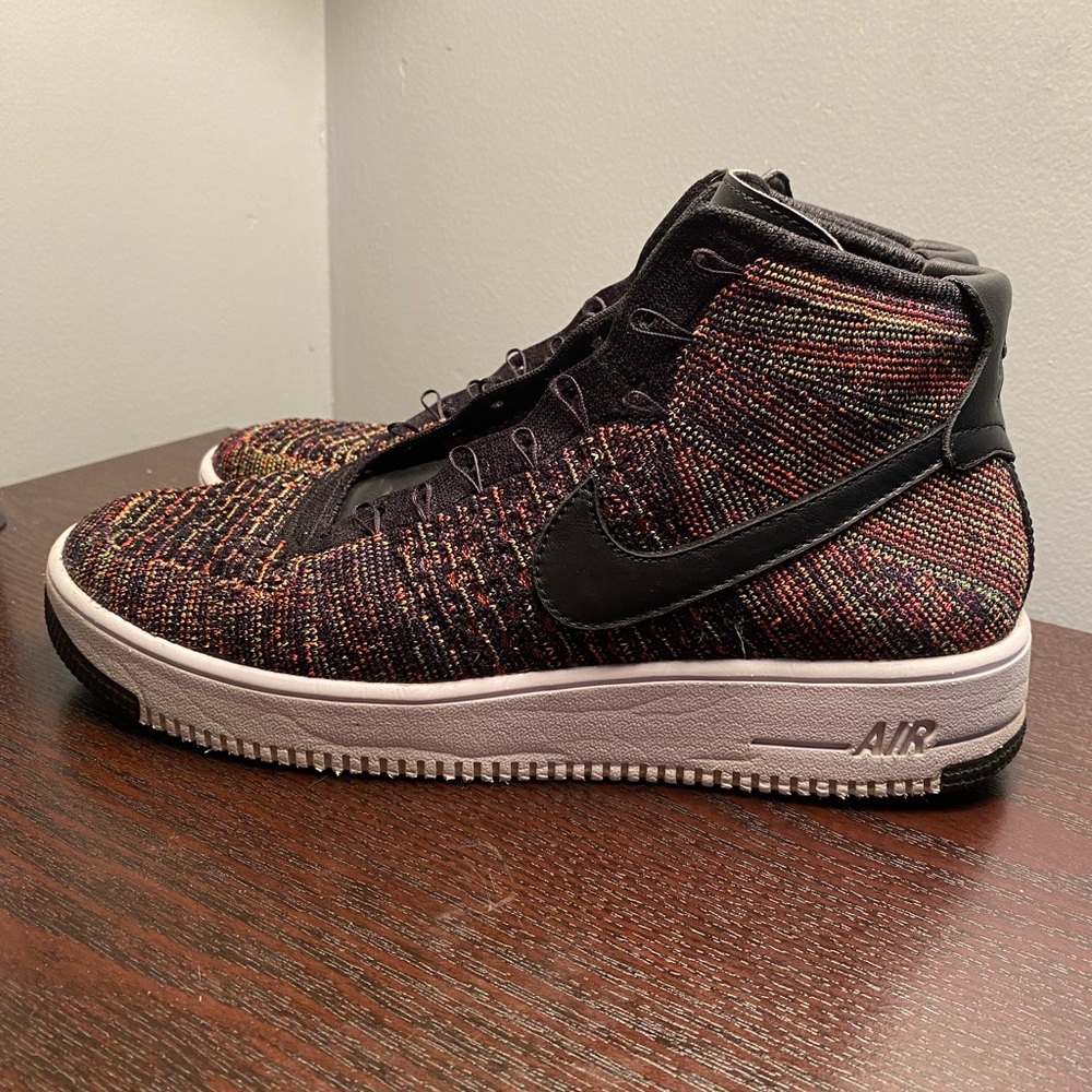 MENS NIKE AIR FORCE 1 HIGH FLYKNIT